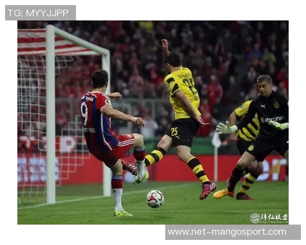 拜仁与多特精彩对决结果揭晓球迷热议赛场表现与未来展望